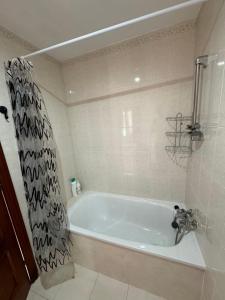 Apartamento entero en la Línea de la Concepción