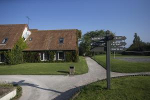 Hotels Le Cap Hornu : photos des chambres