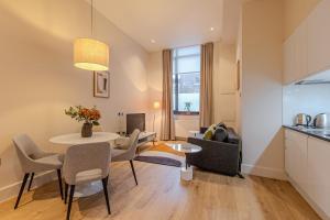 St Pauls I Your Apartment