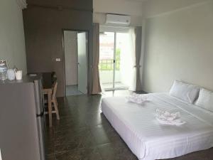 Budget Comfy rooms Suvarnabhumi Airport