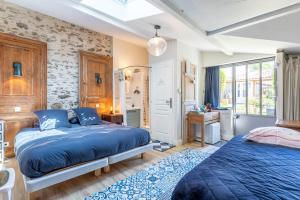 B&B / Chambres d'hotes Les Chambres de la Forge des Collines : photos des chambres