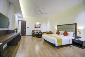 The Bindal Hotel