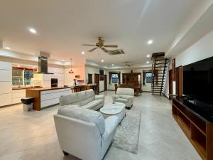 VIEW TALAY VILLAs POOL 193, JOMTIEN BEACH, PATTAYA