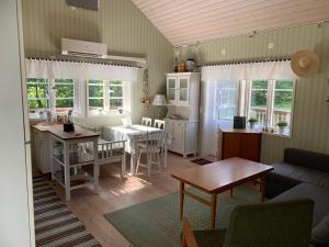 Lantligt sommarställe med närhet till Byrum & Böda