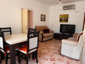Haxhialiu Villa