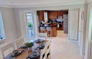 Spacious four bed detached home in Nottingham