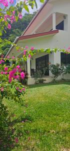 Emmas Guest House and Self-Catering