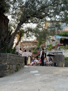 Hramišče, Botega 
