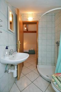 Apartman Mana, Murter