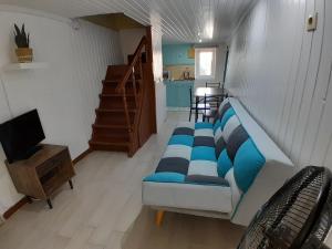 Limnos Classic, Limani 7