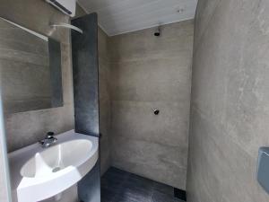 Campings Camping La Charderie : photos des chambres