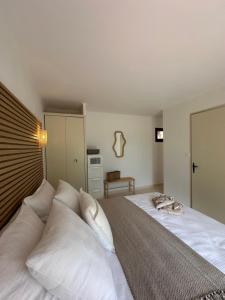 B&B / Chambres d'hotes Cottages at Les Pervenches : photos des chambres