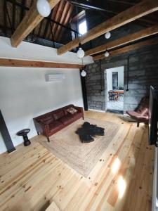 Cá Por Casa Pico-Criptoméria