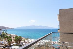 Waterfront Apartment 2 Horizon Residence