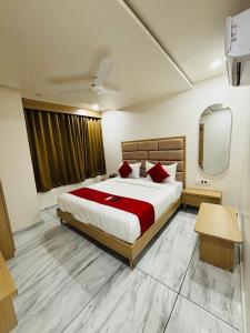 Hotel BK Palace AC Rooms