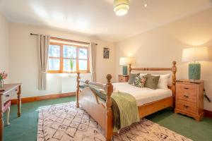 Pendle View Gatehouse Lakeside Stay