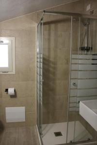 Camera Matrimoniale/Doppia con Letti Singoli con Bagno Privato