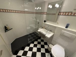 Stylish Garden Apartment in Central Munich