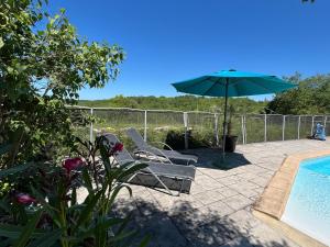 B&B / Chambres d'hotes DomaineRossignol Lavande : Chambre Double avec Salle de Bains Privative