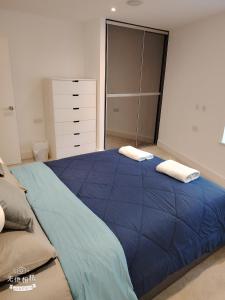 Modern whole flat near Kings Cross