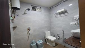 hotel midway treat rajgarh