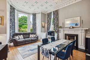 A two bedroom apartment - Victorian Villa at 8 Priestfield Road