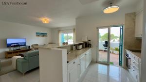 Penthouse L&A Prainha with sea view, 2 Terraces