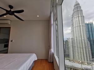 Sky Suites By Grand RKF