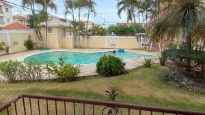 Pool view first floor 1 Bdrm Condo sleeps 3