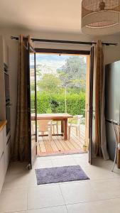 Maisons de vacances Belle villa renovee, vue sur les Alberes : photos des chambres