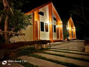 แอทโฮมไร่พอดี รีสอร์ท At home raipordee resort