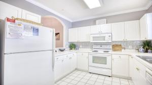 133 River Crossing condo