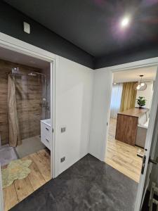 Яровиця Центр 59