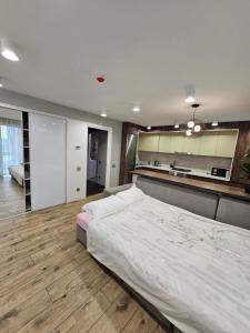 Яровиця Центр 59