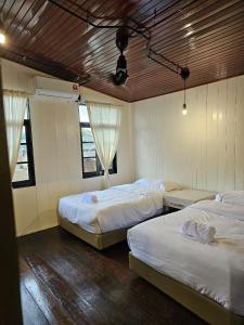 Rumoh Pok Mail - Suite Stay & Event Space