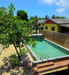 Rumoh Pok Mail - Suite Stay & Event Space