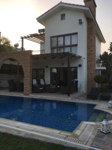 Ionion Beachfront Villa