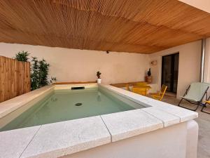 Villas Villa de l-Ange en Provence : photos des chambres