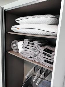 Apartment Ferienwohnung mit Grünem Blick Terrasse & Neu saniert Bordinghaus 24h Check-In in Freudenberg am Main