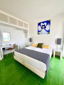 Sorrento Olive Tree Garden