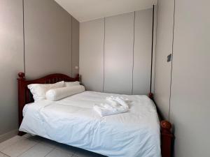 h7中天海滩独栋泳池别墅 台球 4房6床4卫