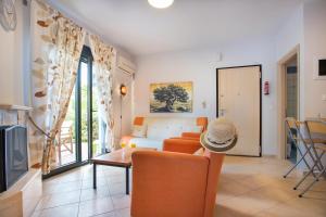 Nikiti Apartment Recon