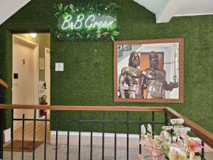 B&B Green