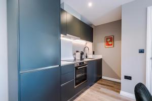 Stylish Modern Prime Location 2-Bed Flat