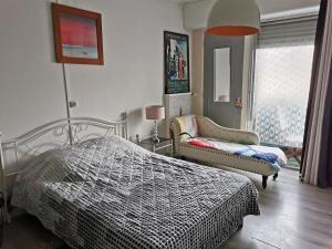 Studio spacieux près du centre ville de Brive - Ubytování bez kategorie ve městě Brive-la-Gaillarde