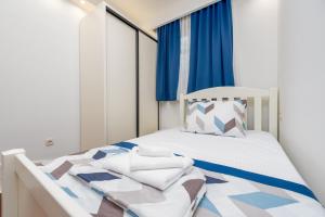 Exclusive Chateau Dabo Luxury Pool Apartments, Novalja