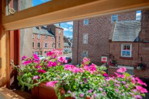 Charming 2 Bedroom Flat in the Heart of Kirriemuir