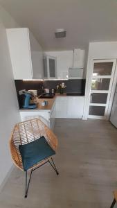 T2 Rez-de-jardin, terrasse et parking, proche de la plage