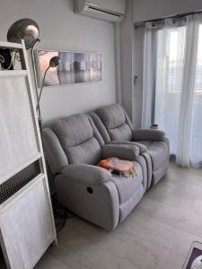 Appartements French Riviera 1 bedroom on the beach facing Cannes : photos des chambres