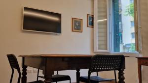 zona Ospedali - piano terra tranquillo - clima - Nina